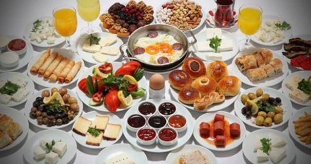 Ramazanda susamamak için ne yapmalıyız? Ramazanda susatmayan yemekler